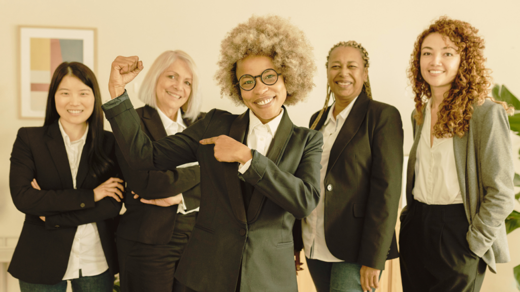 Confident women laughing - Overcome Imposter Syndrome in 4 Weeks